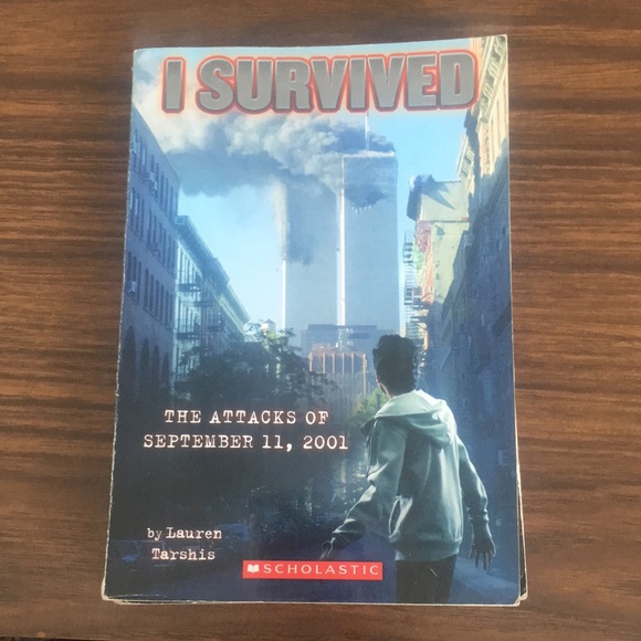 I Survived books - Picture 7 of 9